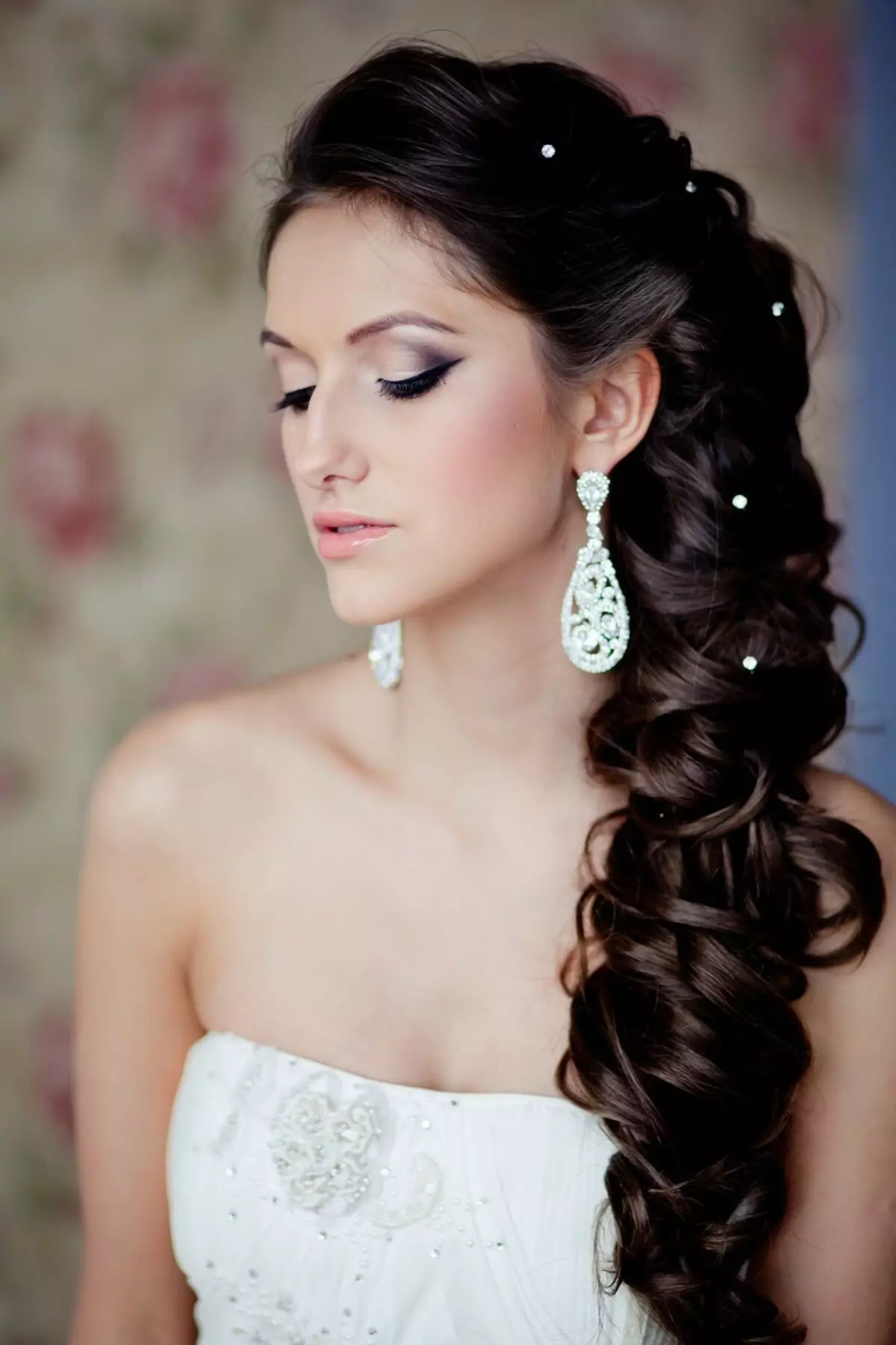 Earrings Wedding (37 Foto): Model Pernikahan untuk Pengantin Wanita, Anting Panjang 3419_4
