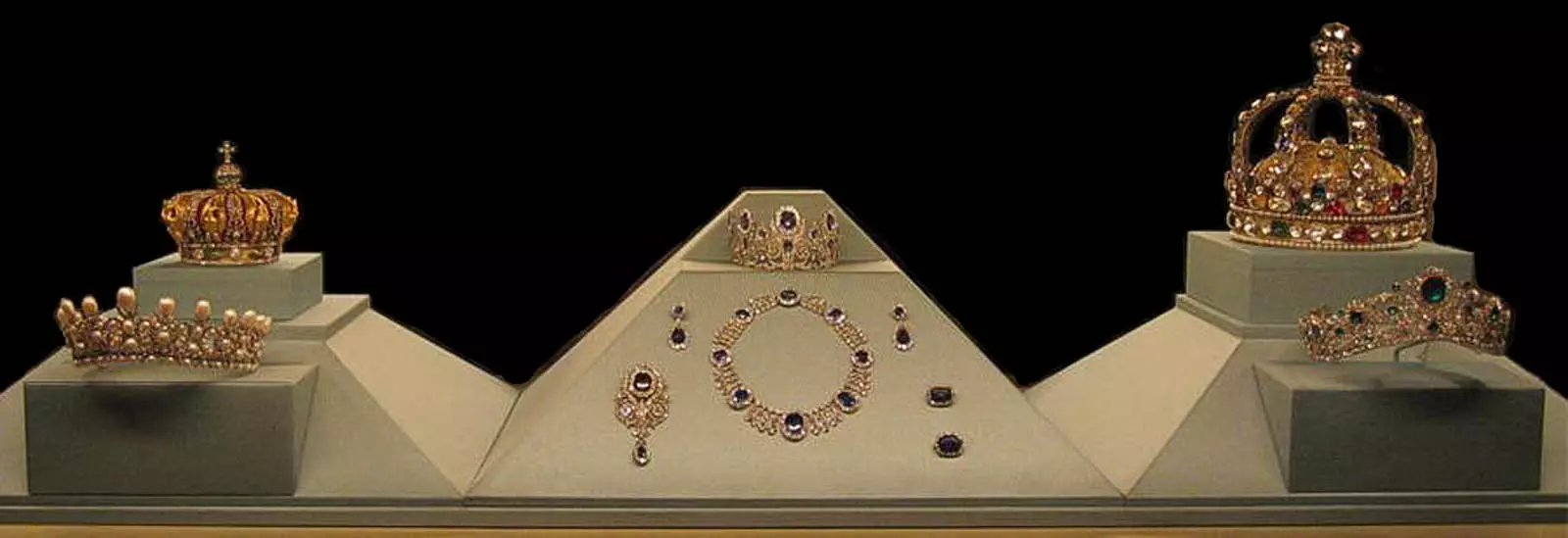 در دنیای الماس (30 عکس): داستان آلماز اولاوا و سانی، سالگرد طلایی و دیگر معروف ترین و گران قیمت الماس 3460_9