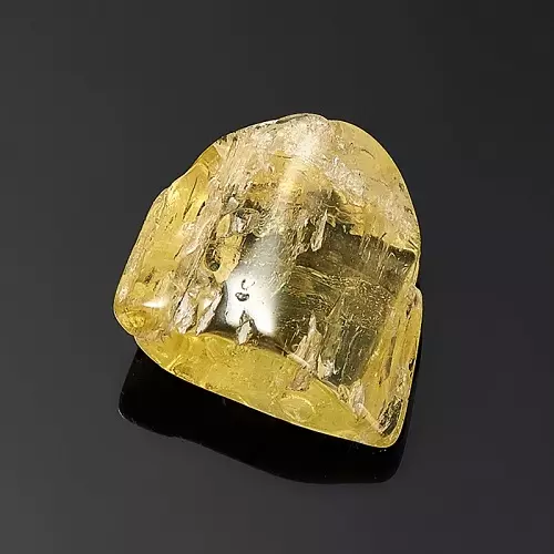Heliodor (30 foto): Vlera minerale dhe pronat e gurëve magjike. Çfarë duket ai dhe kush përshtatet? 3463_3