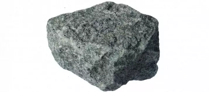 jadeitis（38枚の写真）：この石は何ですか？誰がフィットしますか？人間の特性と価値翡翠と欲張りの違いは何ですか？ 3466_14