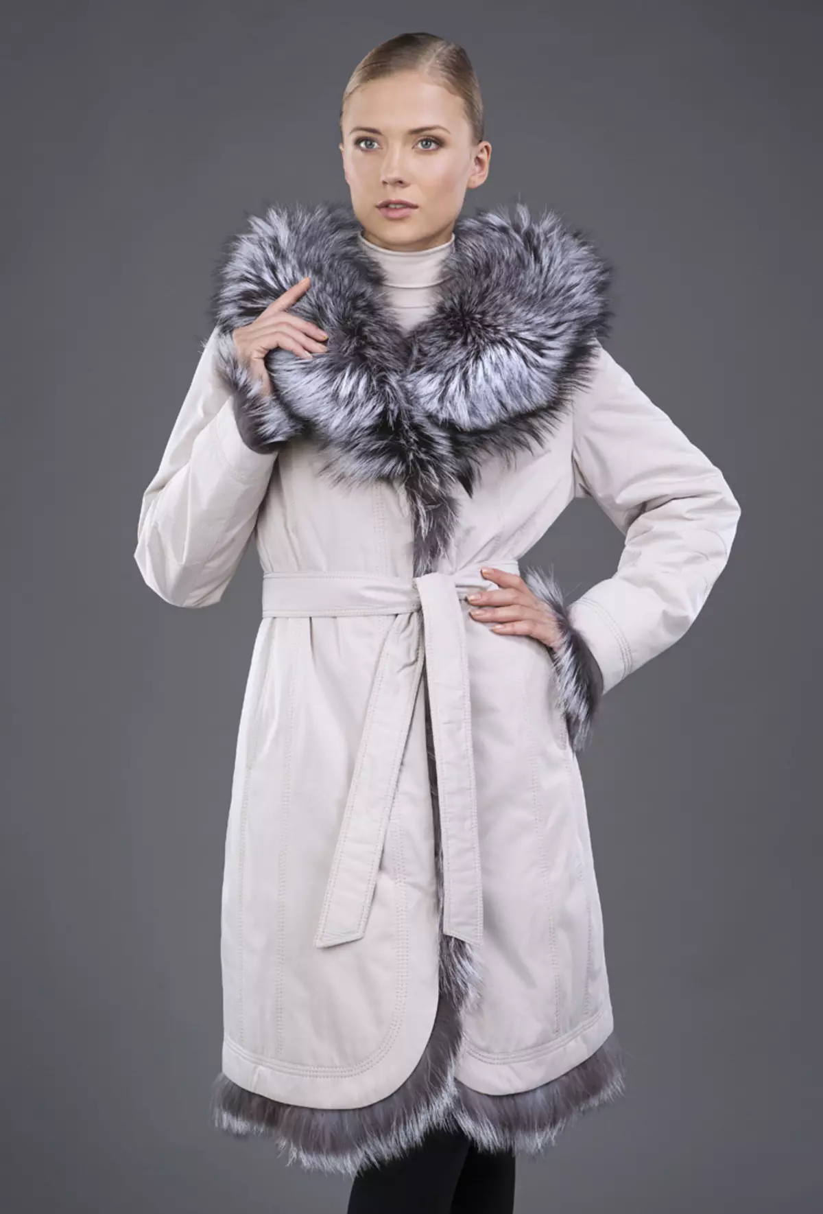 Mantel mit einem Anhang (47 Fotos): Stilvolle weibliche Modelle 349_14