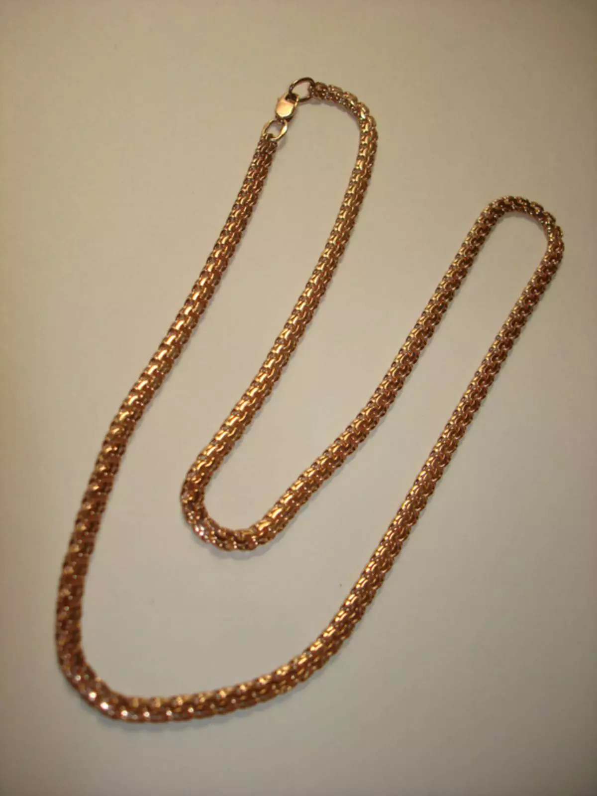 Chain Tenun Italia (53 Foto): Cara milih pola emas wanita ing gulu 3501_23