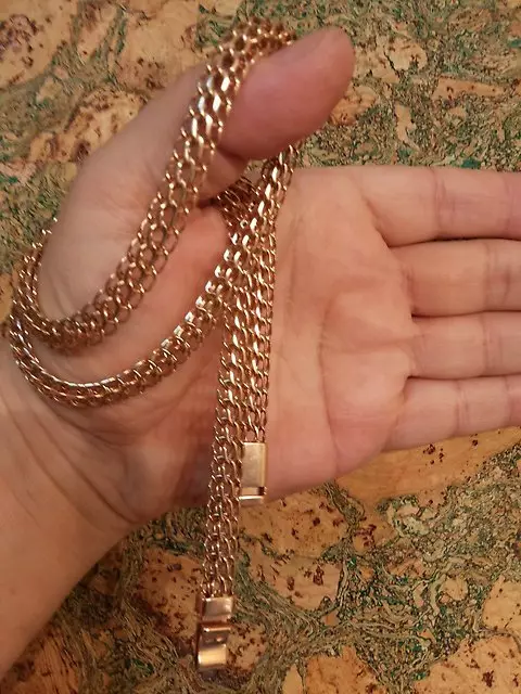 Italian Weaving Chains (53 şəkil): boyun qadın qızıl nümunələri seçmək üçün necə 3501_42