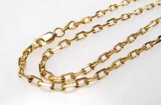 cadena d'encaix d'or (52 fotos): Productes de la Dona feta d'or amb el teixit de llum intermitent i la serp 3506_28