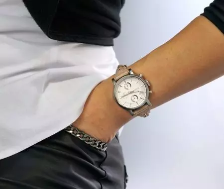 Cos'è un cronografo in orologi da polso (22 foto): cosa è necessario e come usarlo 3524_17