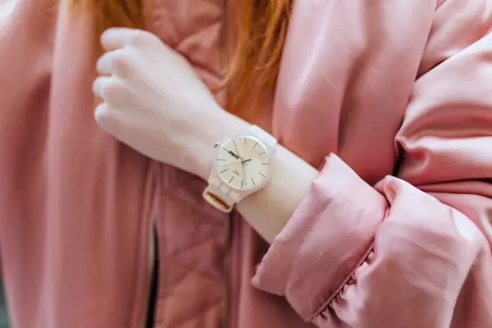 スイスウォッチ（96写真）：人気の長方形ブランドからの女性の腕時計モデル 3526_50