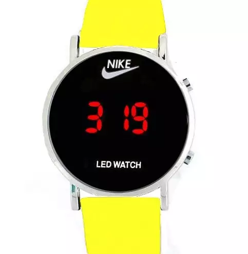 Wrist LED Watch (37 fotografija): zidni proizvodi na LED matrice, LED 3527_24