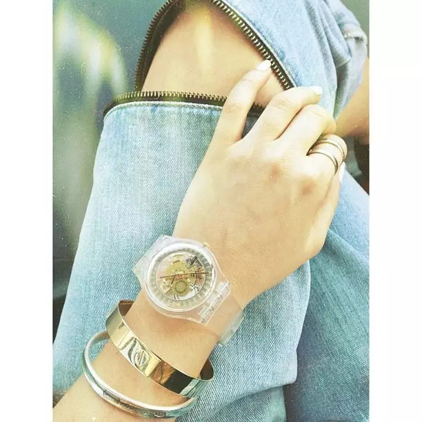 Moterų riešo laikrodis (120 nuotraukų): brangiausias pasaulyje ir neįprastas, madingas su logotipu, romanoff ir kitais populiariais ženklais 3534_34