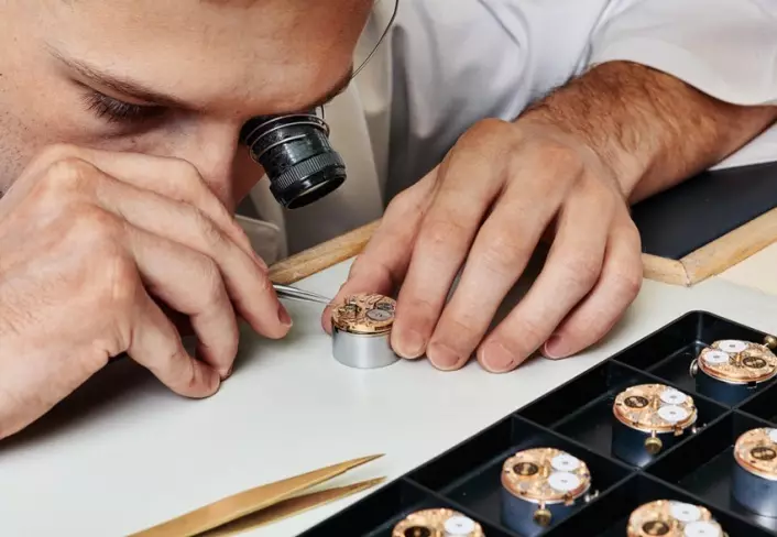 Tissot Watch (83 عکس): مدل های سوئیس مچ دست زنان، طلای مکانیکی و کوارتز، هزینه و بررسی شرکت 3535_11