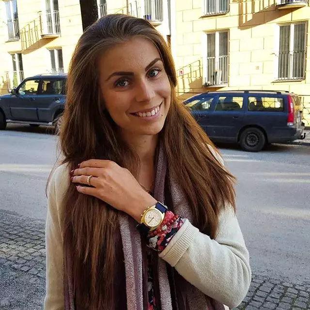 Tissot Watch (83 foto): Model Swiss Wanita Wristwater, Emas Mekanik dan Kuarsa, Biaya dan Ulasan Perusahaan 3535_79