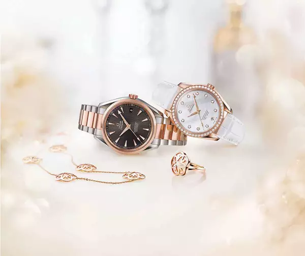 Golden Clock (104 fotók): NIKA női modellek, arany karkötővel és egy Seagull és Rolex gyémántokkal, mennyit költenek 3536_38