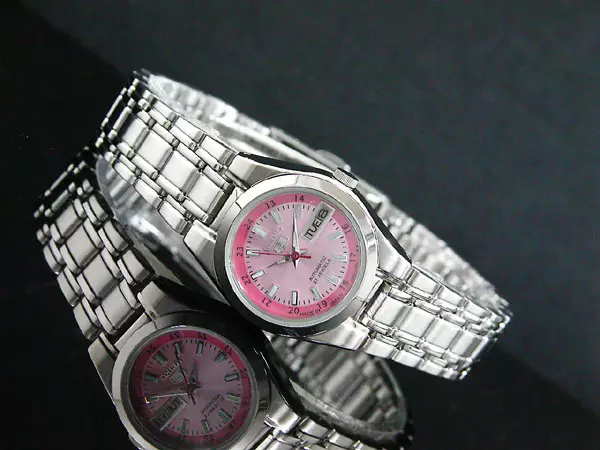 Seiko Clock (82 Mga Litrato): Mga Modelo sa Women's Wrist, Mekanikal ug Auto-Cutting 3544_64