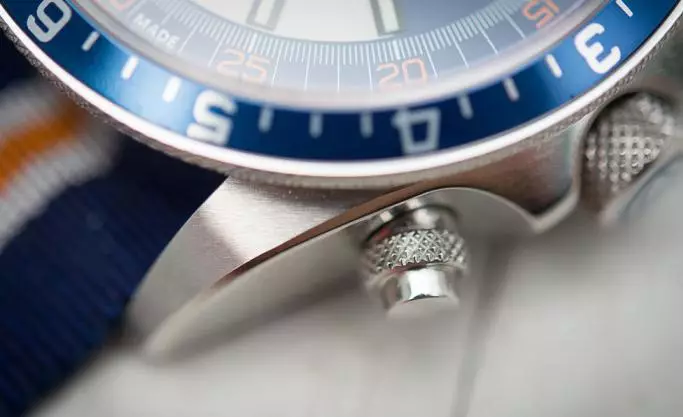 Đồng hồ đeo tay nữ sản xuất của Nga (104 ảnh): Các mô hình với huy hiệu của Nga từ hải âu và các thương hiệu trong nước 3546_14