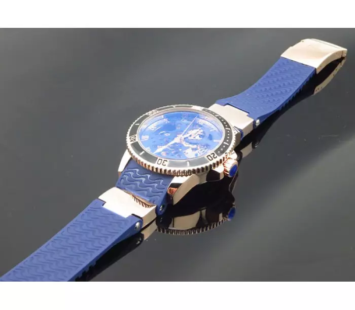 Đồng hồ đeo tay nữ sản xuất của Nga (104 ảnh): Các mô hình với huy hiệu của Nga từ hải âu và các thương hiệu trong nước 3546_56