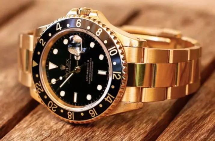 Rolex Watch (105 foto): modele femra, çmim për produkte origjinale, me cilësi të lartë mekanike 3547_73