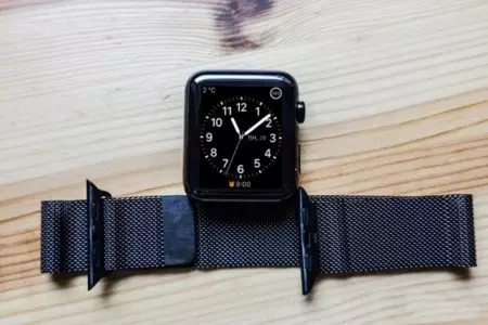 米兰手链（47张照片）：阳光下的Apple Watch手表的网格型号，如何缩短，评论 3550_30