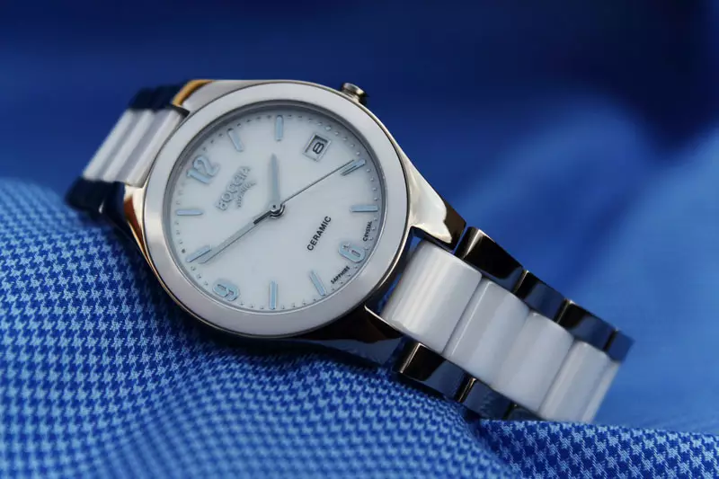 Watch kanggo jam tangan bangkekan wanita (85 Foto): Rating saka 2021 Model saka merek Italia sing misuwur, Cina lan Amerika 3551_60