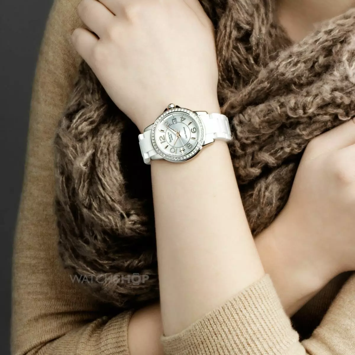 Women's Wristwatches Casio (107 Lluniau): G-Sioc, Edicice a Protrec, Strap, Modelau Smart ac Electronig, Sut i Byrhau Breichled 3554_58