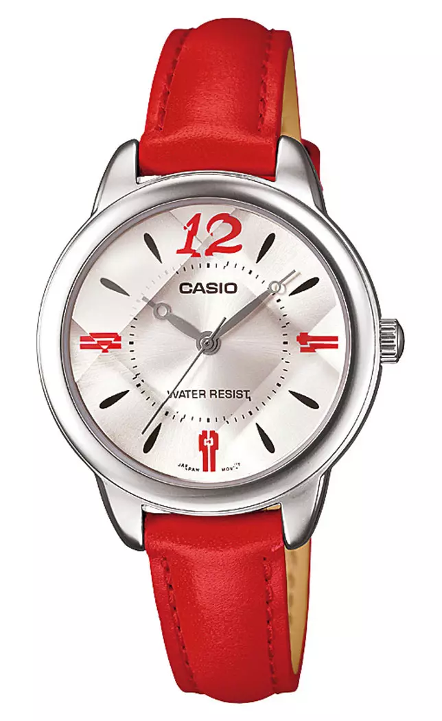 Women's Wristwatwatches Casio (107 foto's): G-skok, gebou en protrek, riem, riem, tûk en elektroanyske modellen, hoe te kortraen 3554_75