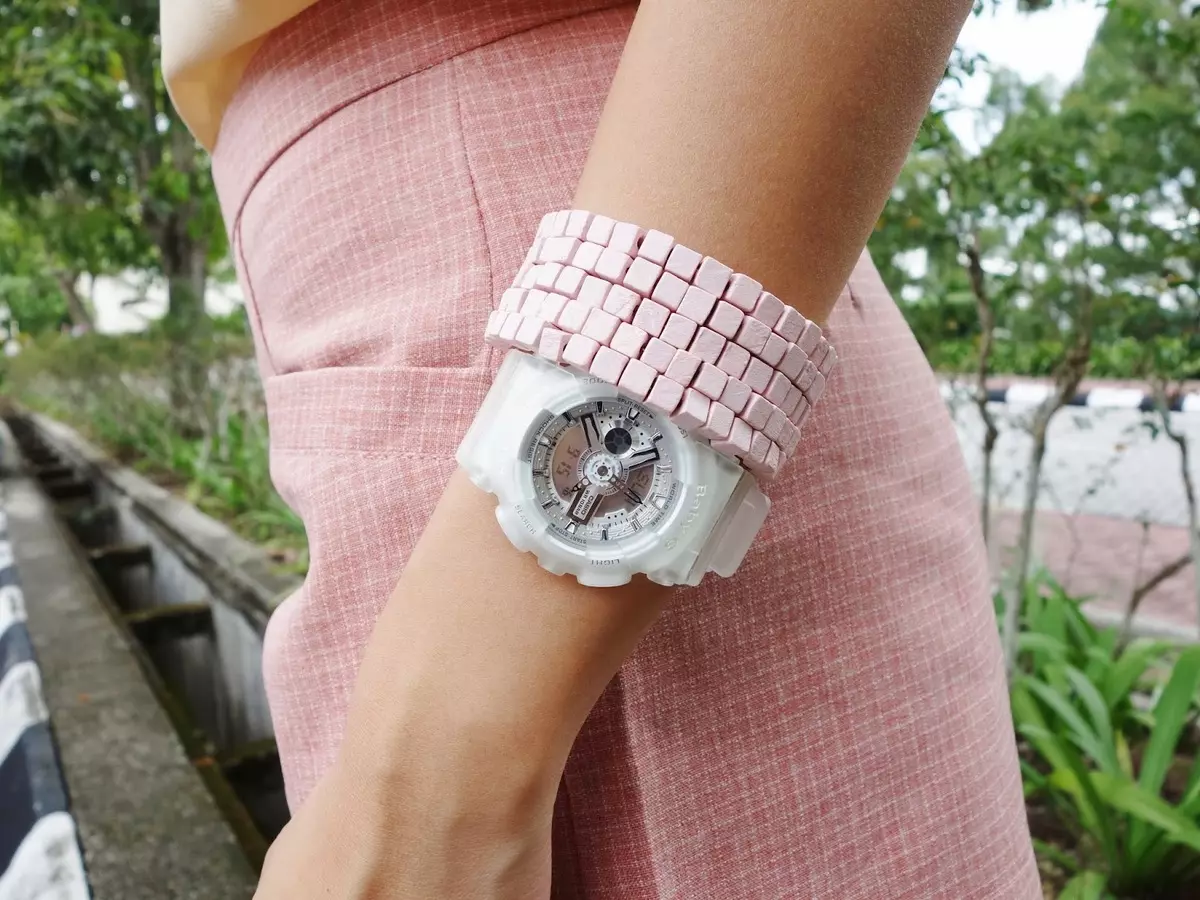 Moterų laikrodžiai Casio (107 nuotraukos): G-Shock, Edifice ir PROTRK, diržas, protingi ir elektroniniai modeliai, kaip sutrumpinti apyrankę 3554_91