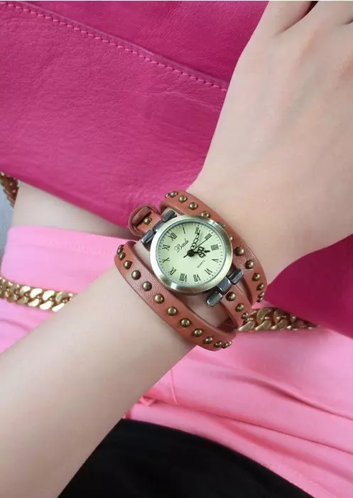 手錶帶（71張照片）：皮革和尼龍女士的型號，最好選擇，矽膠和其他物種 3555_11