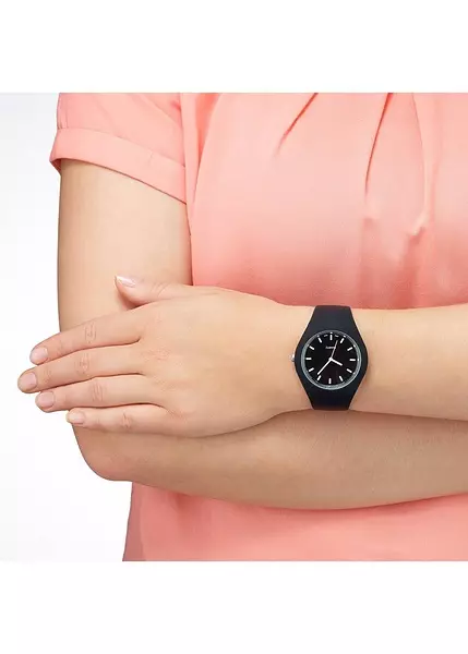 correas de reloj (71 fotos): los modelos de cuero y nylon de las mujeres, lo que es mejor elegir, silicona y otras especies 3555_39