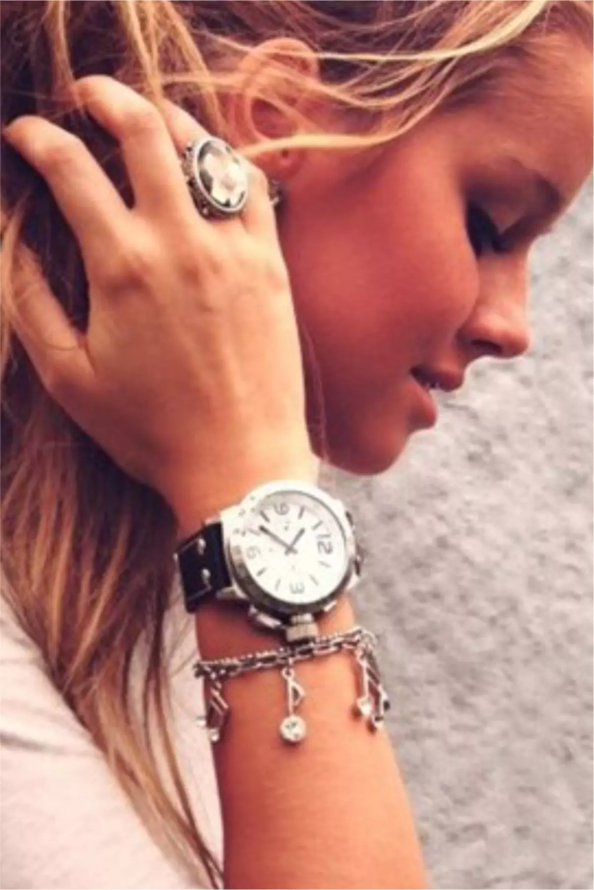 Wristwatch riemen (71 foto's): Leder en Nylon Damesmodellen, dy't better is om te kiezen, silikon en oare soarte 3555_63