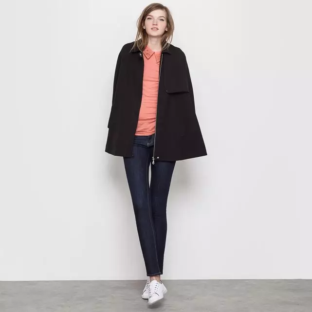 Sieviete Manto (57 fotogrāfijas): stilīgs kapuci apvalks 356_54
