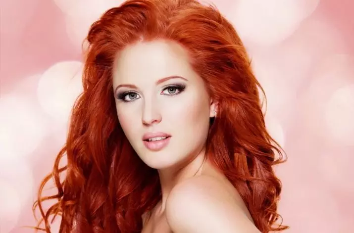 Jaké barvy jsou vhodné pro červené vlasy? 66 fotografií Jaké odstíny jdou do rusovlasých dívek s Karium a Greeny? Vhodné kombinace barev v oděvu 3591_39