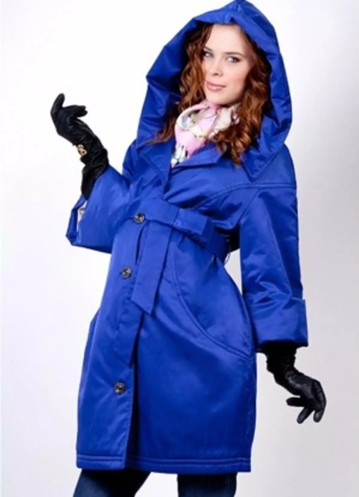 Manto para mulheres grávidas (40 fotos): casaco e casaco e capa de jaqueta por Adel, hm, modificador e doce mamãe 359_12