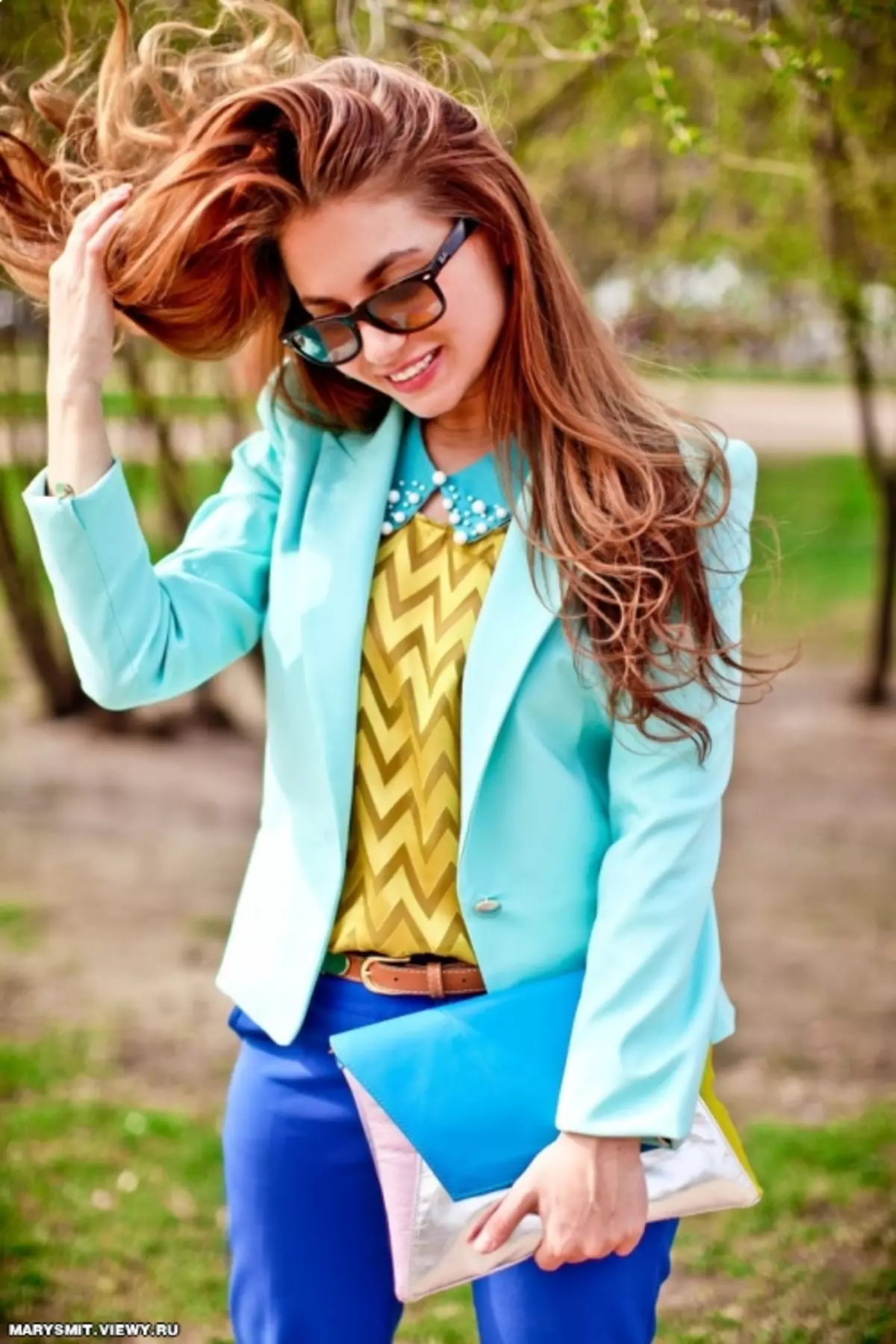Color turquoise in clothing (74 photos): What is the turquoise to be combined to whom it goes 3603_9
