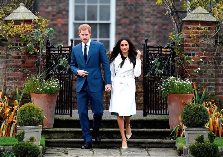 Style Megan Markle (67 صورة): الرموز نمط الشارع الشهير فستان الزفاف. اجمل صور من الحياة ملاحظة 3631_31