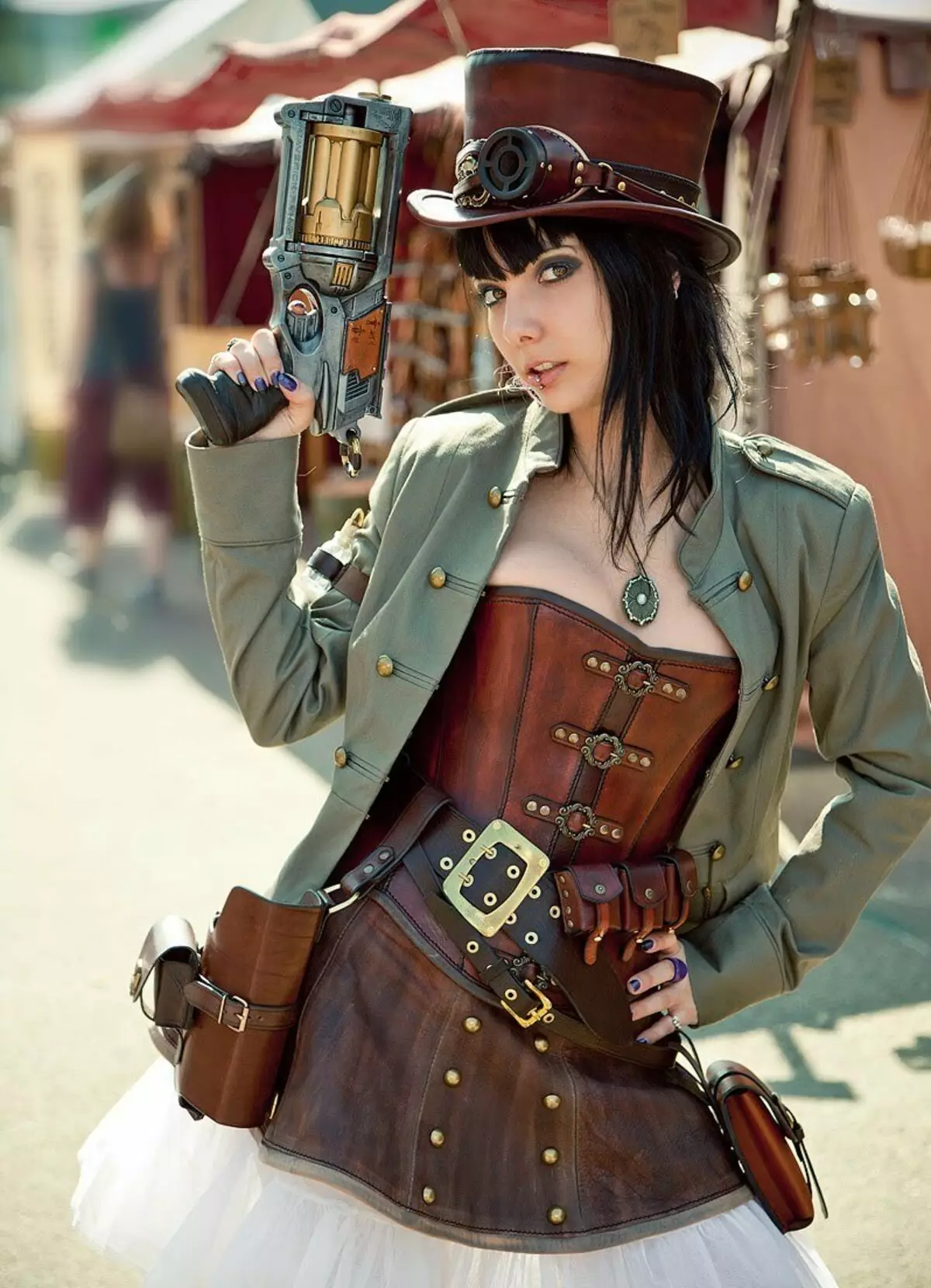 نمط الملابس Steampunk (80 صور): بدلات للرجال والفساتين النسائية، والأحزمة وغيرها من الملحقات للحياة اليومية 3639_4