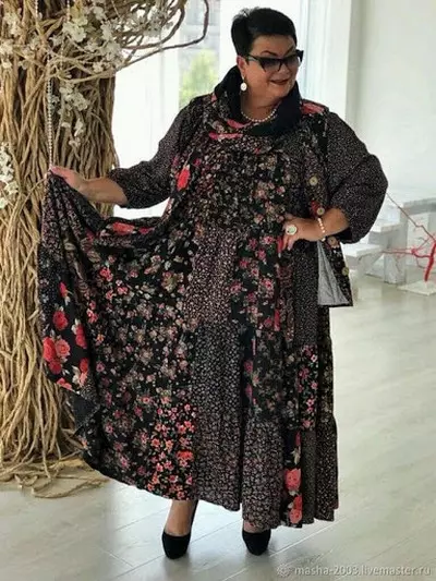 Estilo de Bocha para mulheres depois de 50 anos (80 fotos): varas para senhoras completas e finas, casacos de verão e outras roupas no estilo de Boho-Chic 3659_26