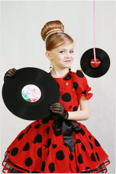 Stil til børn: Styles (39 billeder): Tøj til piger og drenge i en fashionabel uforskammet stil 3665_13