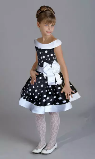 Gaya untuk anak-anak: Gaya (39 foto): Pakaian untuk anak perempuan dan anak laki-laki dengan gaya nakal modis 3665_22