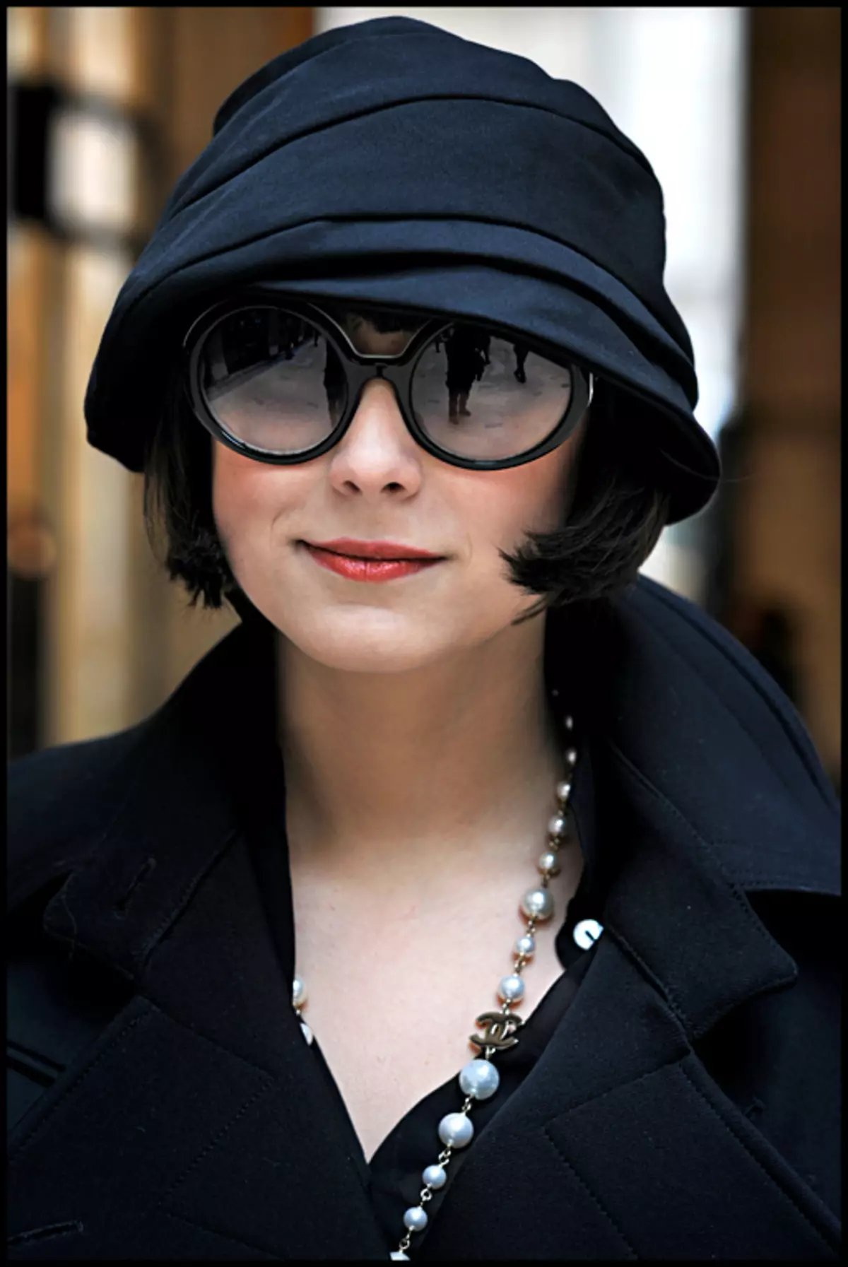 Stilul Coco Chanel în haine foto (82 fotografii): Caracteristici și caracteristici caracteristice 3677_62