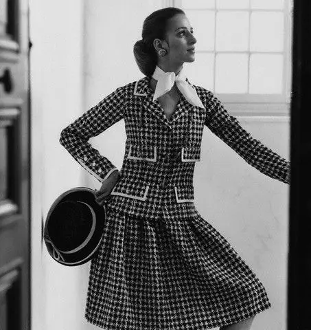 Coco Chanel Style u foto odjeću (82 fotografije): Karakteristike i karakteristične karakteristike 3677_9
