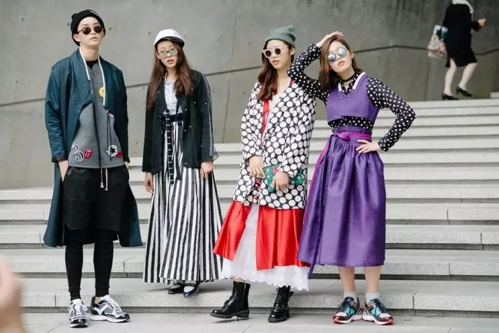 કન્યાઓ માટે કોરિયન શૈલી કપડાં (45 ફોટા): લક્ષણો 3695_12