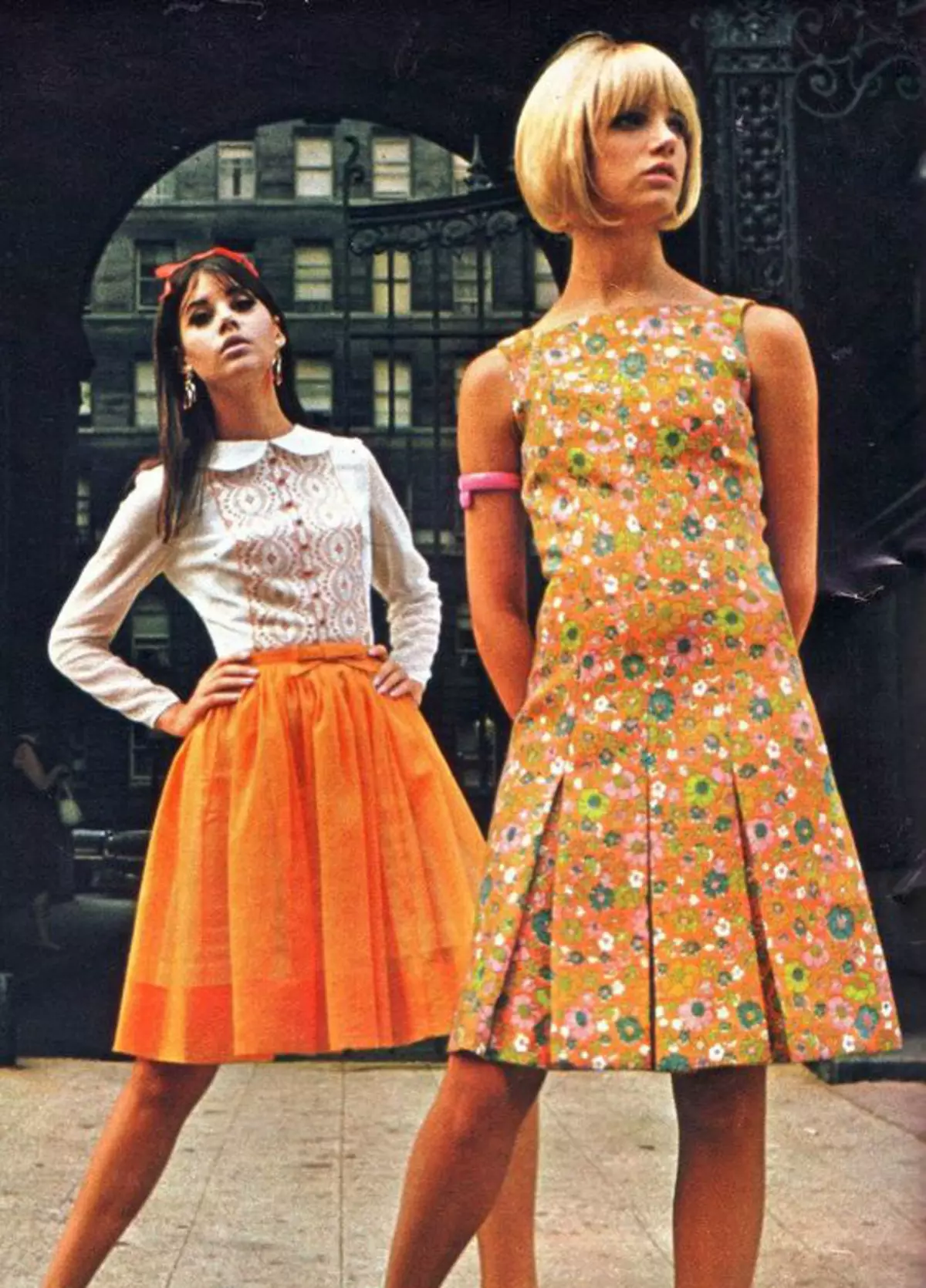 Mode: 60er Jahre (58 Fotos): Damenbekleidungstil, 60er Jahre, spektakuläre weibliche Bilder, wie man den Fashionista dieser Ära anzieht 3706_26