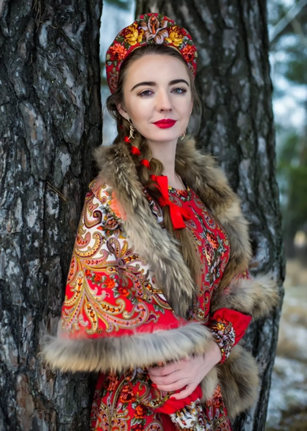 러시아 스타일의 옷 (99 사진) : 슬라브 및 러시아 - 민속 스타일, 이반카, 겉옷 3714_50