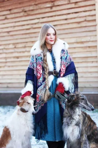 Russische kleding (99 foto's): Slavische en Russische folk-stijl, Ivanka, bovenkleding 3714_55