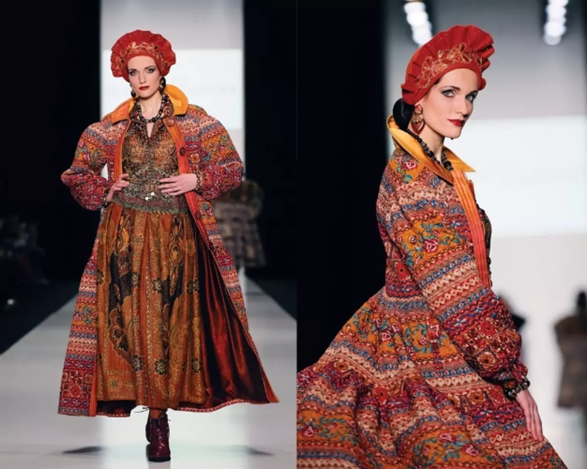 રશિયન-શૈલીના કપડાં (99 ફોટા): સ્લેવિક અને રશિયન-લોક શૈલી, ઇવાન્કા, બાહ્ય વસ્ત્રો 3714_69