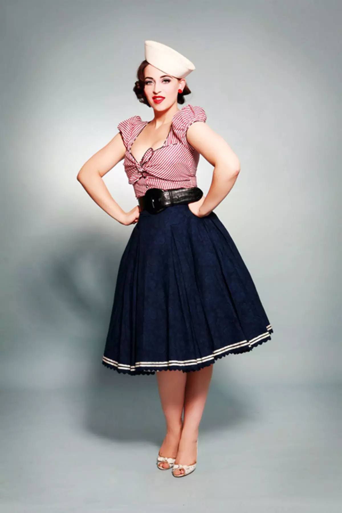 Ретро 60 х годов. Мода Стиляги 50-60. Платье в стиле 50-х годов. Образ в стиле 50-х годов. Пышная юбка в стиле 50-х.