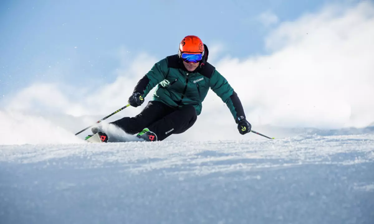 Colmar (56 fotos): esquí, chaqueta de mulleres e traxe, shorts 3722_17