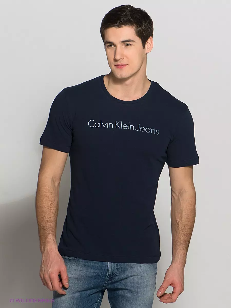 Calvin Klein (122 Gambar): Sejarah Merek, Bermacam-macam, Pakaian, Pakaian dan Jam Tangan, Kampanye Periklanan 3730_82