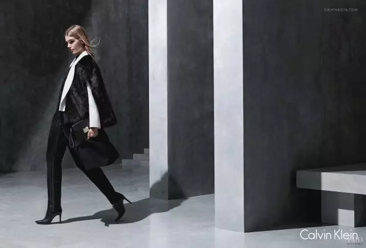 Calvin Klein (122 paveikslai): prekės ženklo istorija, asortimentas, apatiniai drabužiai ir laikrodžiai, reklamos kampanijos 3730_85