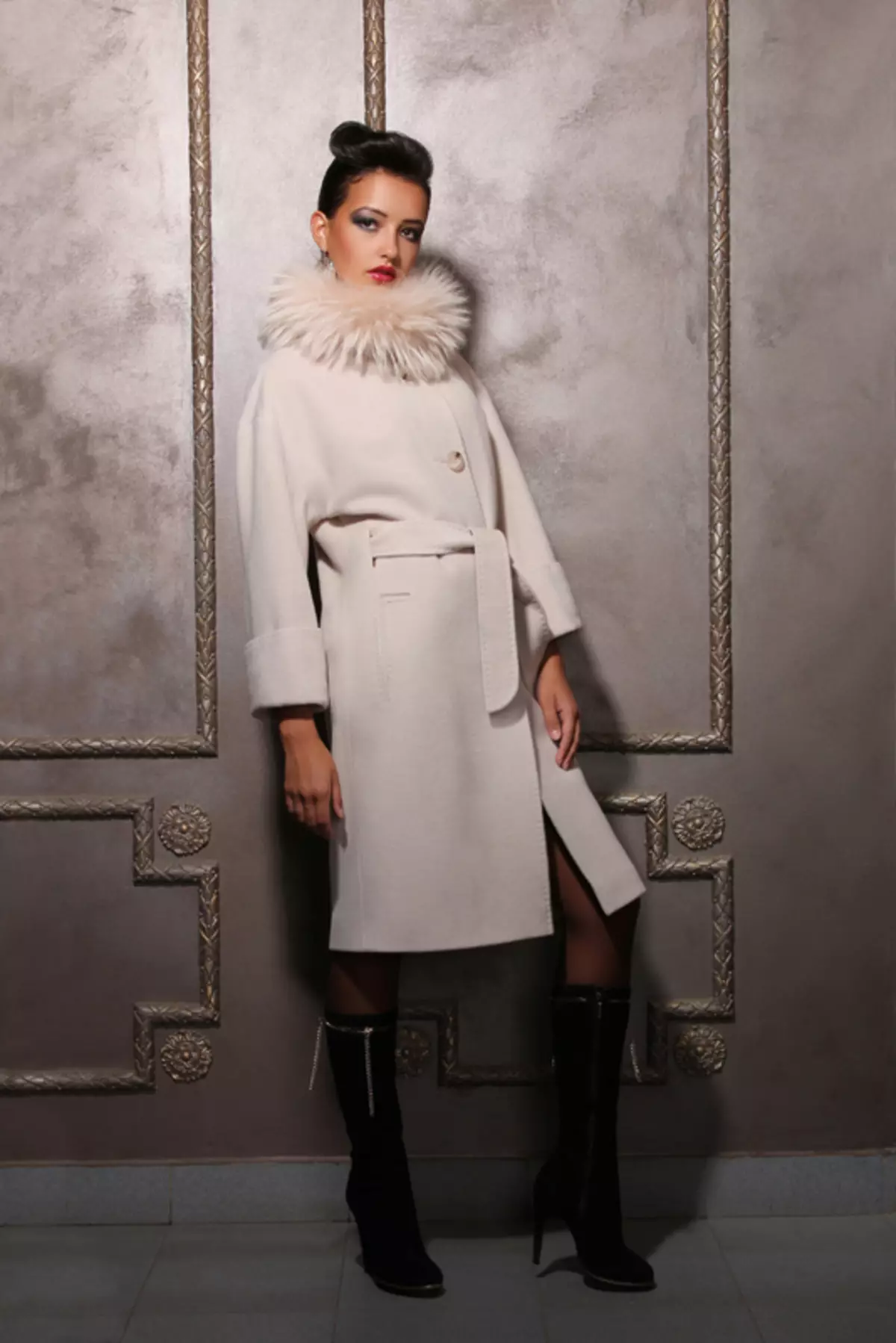 Coat Agute Rose (59 fotos): Colección de mujeres de moda 2021, calidad Reviews 375_12