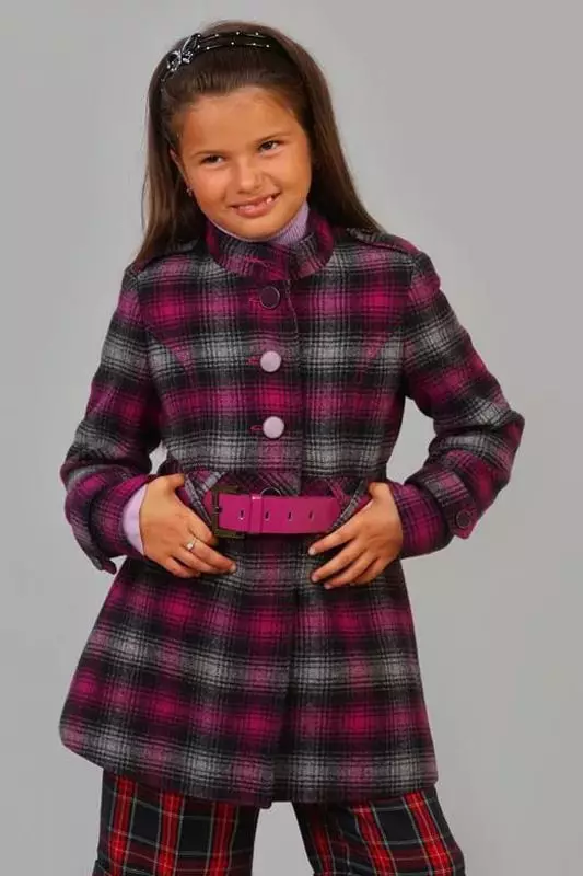 Cleverly (55 ảnh): Đồng phục học sinh và quần áo, váy và vest cho bé gái, áo khoác và áo, đánh giá 3760_37
