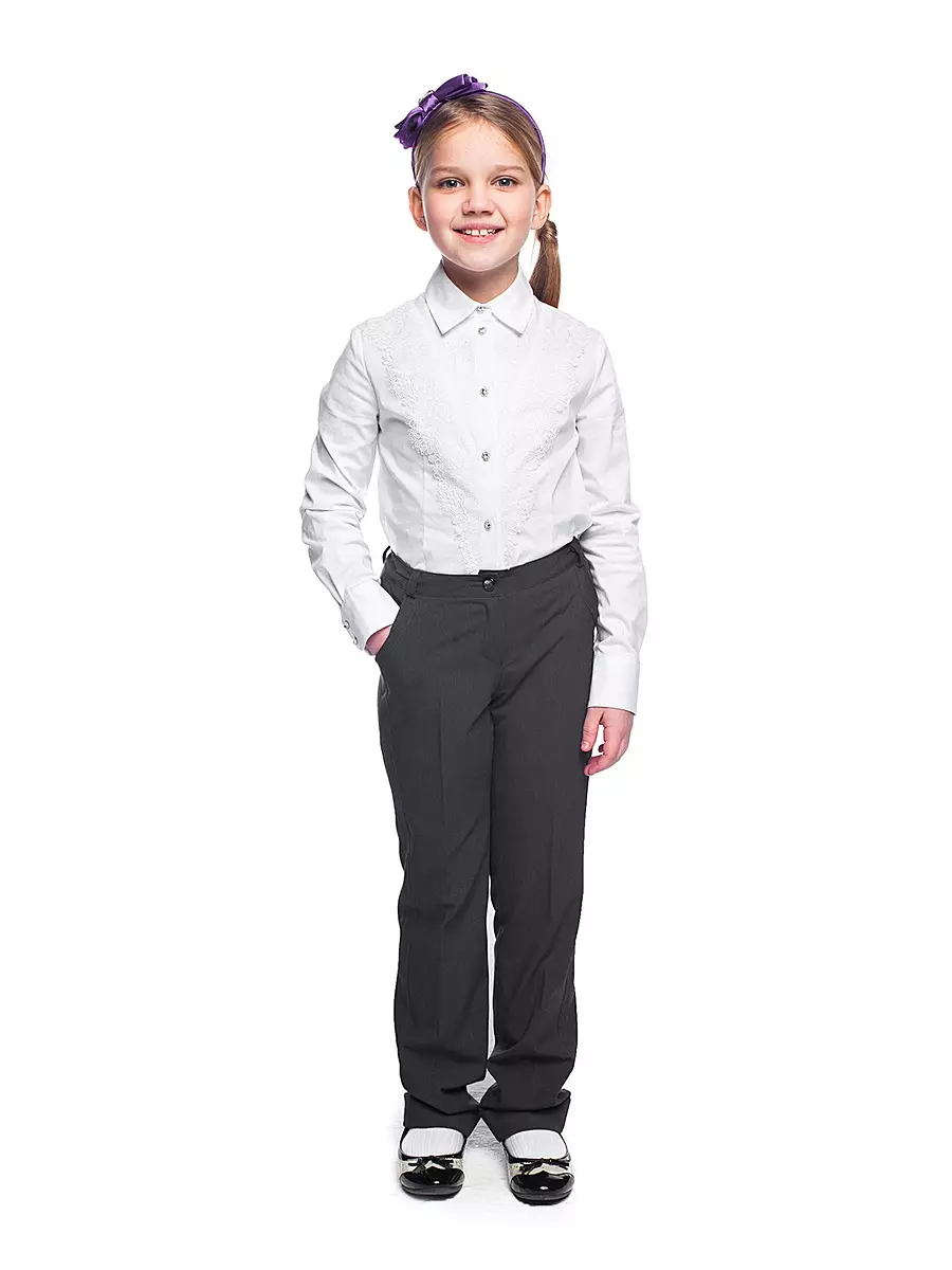 Slim (55 foto's): schooluniform en kleding, jurk en vest voor meisjes, jas en blouses, beoordelingen 3760_44